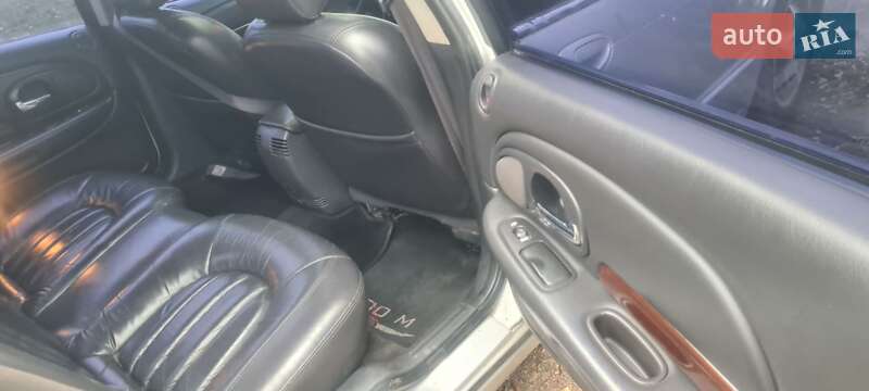 Седан Chrysler 300M 2000 в Черкассах