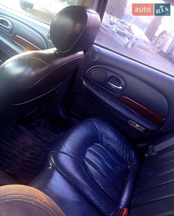 Седан Chrysler 300M 1999 в Житомире