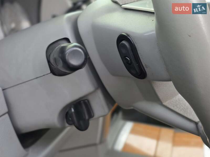 Внедорожник / Кроссовер Chrysler Aspen 2007 в Тернополе фото 33 Внедорожник / Кроссовер Chrysler Aspen 2007 в Тернополе