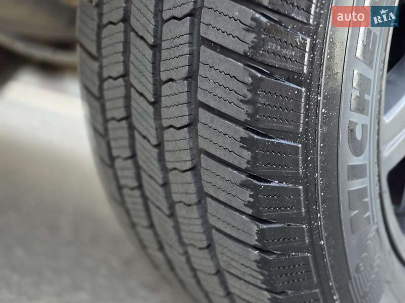 Внедорожник / Кроссовер Chrysler Aspen 2007 в Тернополе фото 37 Внедорожник / Кроссовер Chrysler Aspen 2007 в Тернополе