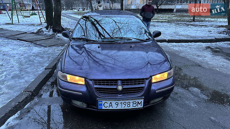 Седан Chrysler Cirrus 1995 в Києві