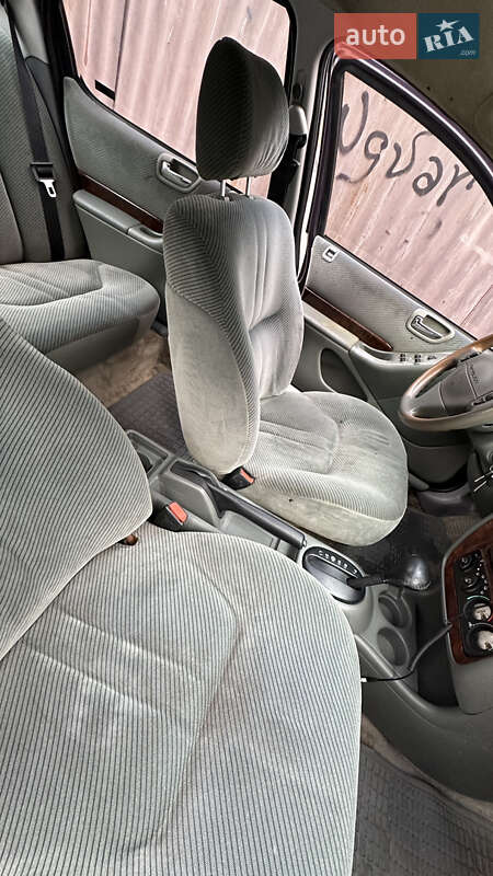 Седан Chrysler Cirrus 1995 в Києві