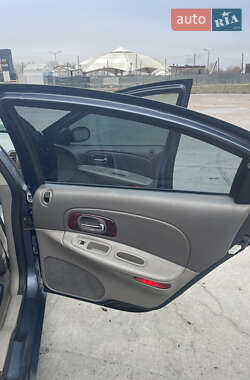 Седан Chrysler Concorde 2003 в 