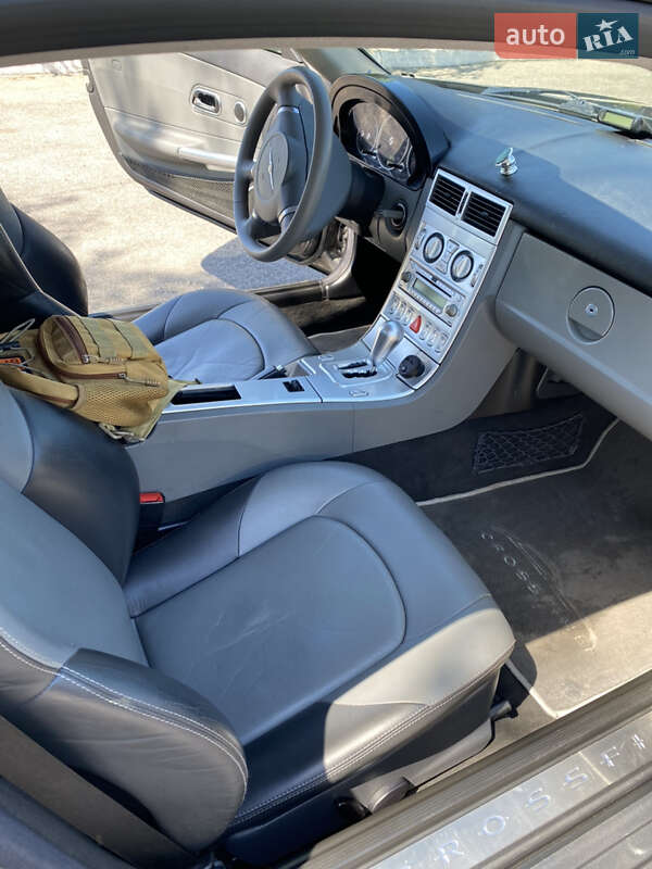 Купе Chrysler Crossfire 2004 в Никополе