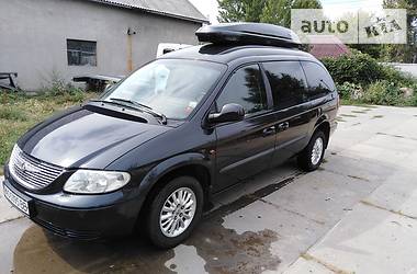 Минивэн Chrysler Grand Voyager 2002 в Ужгороде