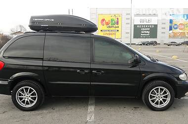 Минивэн Chrysler Grand Voyager 2002 в Черновцах