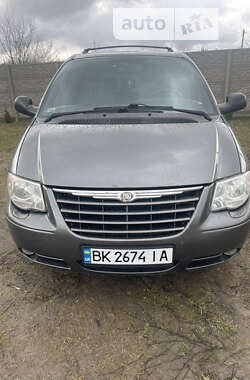 Минивэн Chrysler Grand Voyager 2007 в Костополе