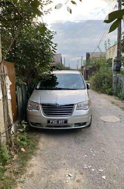 Минивэн Chrysler Grand Voyager 2008 в Киеве