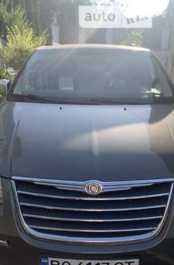 Минивэн Chrysler Grand Voyager 2010 в Тернополе