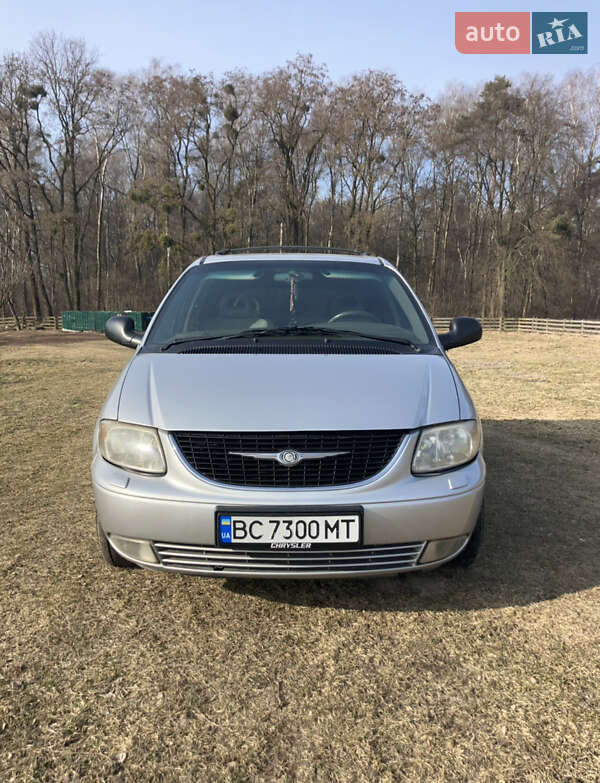 Минивэн Chrysler Grand Voyager 2001 в Львове
