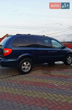 Мінівен Chrysler Grand Voyager 2005 в 