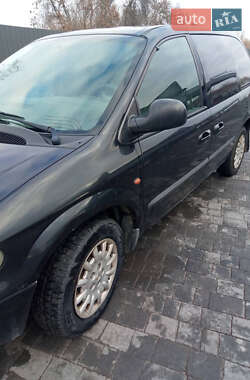 Мінівен Chrysler Grand Voyager 2003 в 