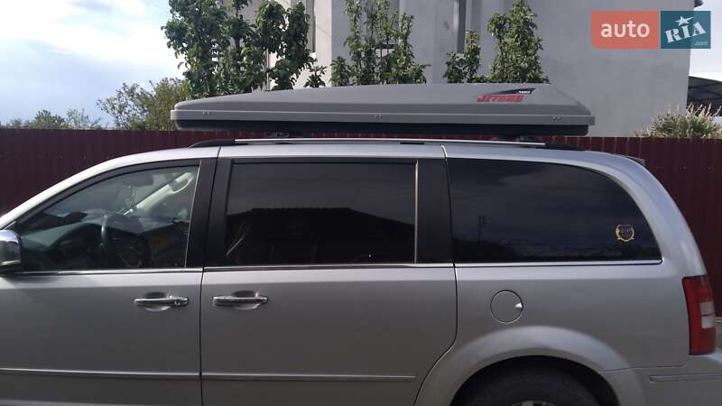 Минивэн Chrysler Grand Voyager 2008 в Тернополе