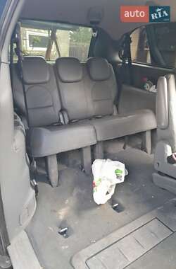 Минивэн Chrysler Grand Voyager 2006 в 