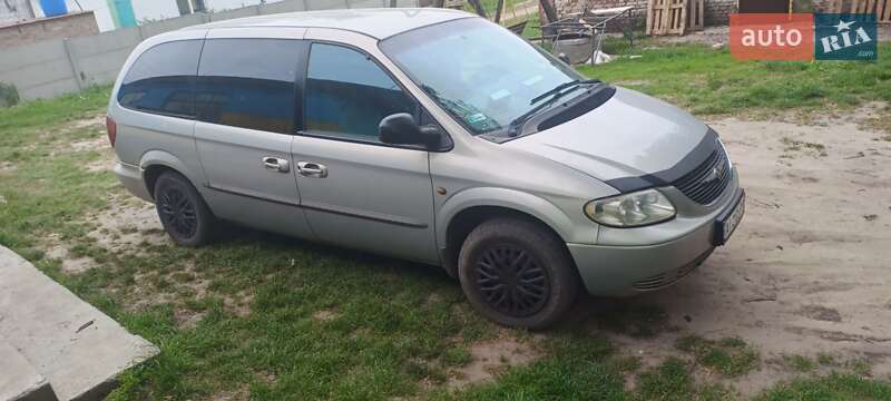Мінівен Chrysler Grand Voyager 2001 в Києві