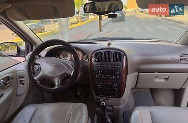 Мінівен Chrysler Grand Voyager 2001 в 