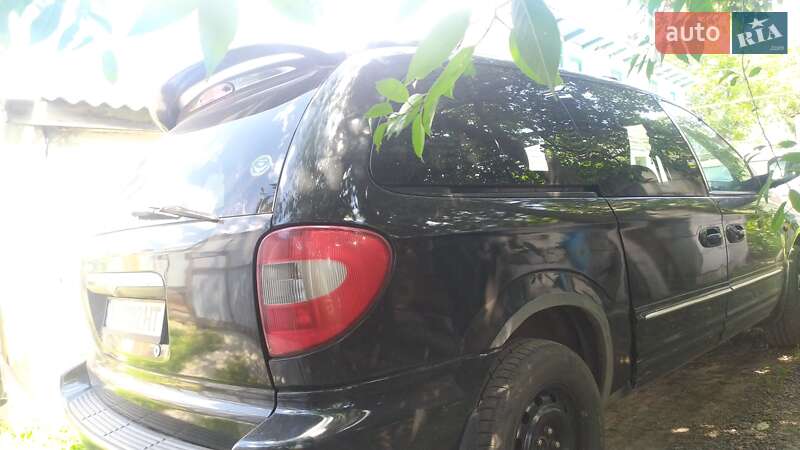 Минивэн Chrysler Grand Voyager 2003 в Броварах