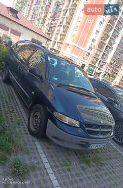 Универсал Chrysler Grand Voyager 1999 в Киеве