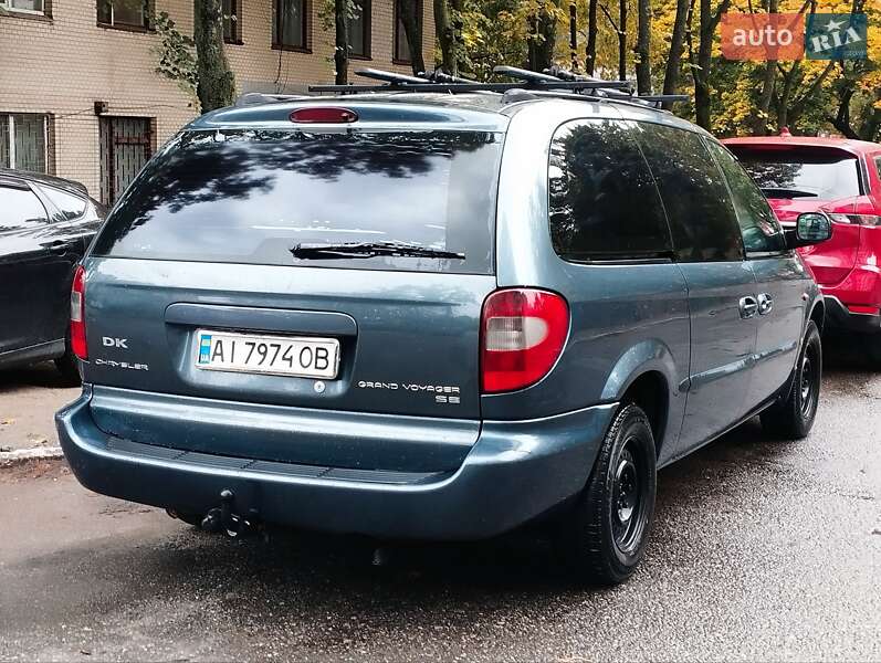 Минивэн Chrysler Grand Voyager 2001 в Киеве фото 7 Минивэн Chrysler Grand Voyager 2001 в Киеве