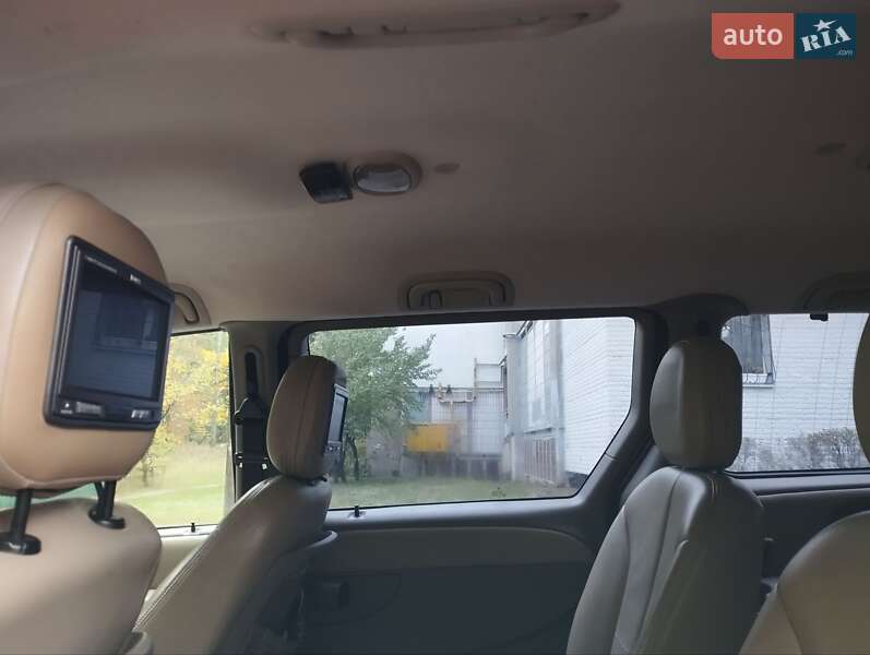 Минивэн Chrysler Grand Voyager 2001 в Киеве фото 13 Минивэн Chrysler Grand Voyager 2001 в Киеве
