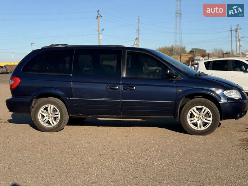 Минивэн Chrysler Grand Voyager 2007 в Одессе фото 3 Минивэн Chrysler Grand Voyager 2007 в Одессе