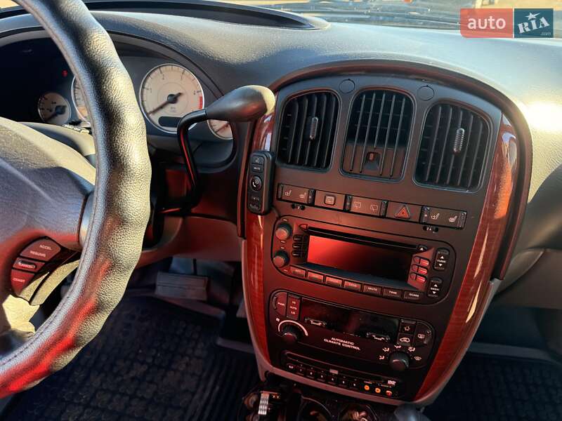 Минивэн Chrysler Grand Voyager 2007 в Одессе фото 16 Минивэн Chrysler Grand Voyager 2007 в Одессе