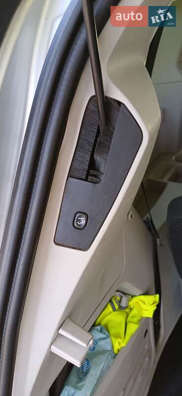 Минивэн Chrysler Grand Voyager 2008 в Калиновке фото 11 Минивэн Chrysler Grand Voyager 2008 в Калиновке