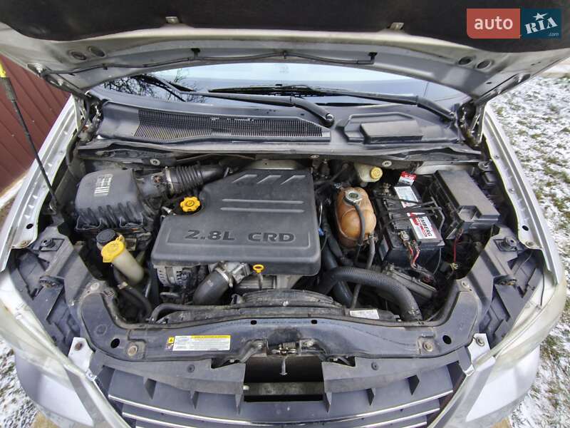 Мінівен Chrysler Grand Voyager 2008 в Івано-Франківську