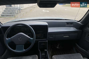 Лифтбек Chrysler LE Baron 1991 в Киеве
