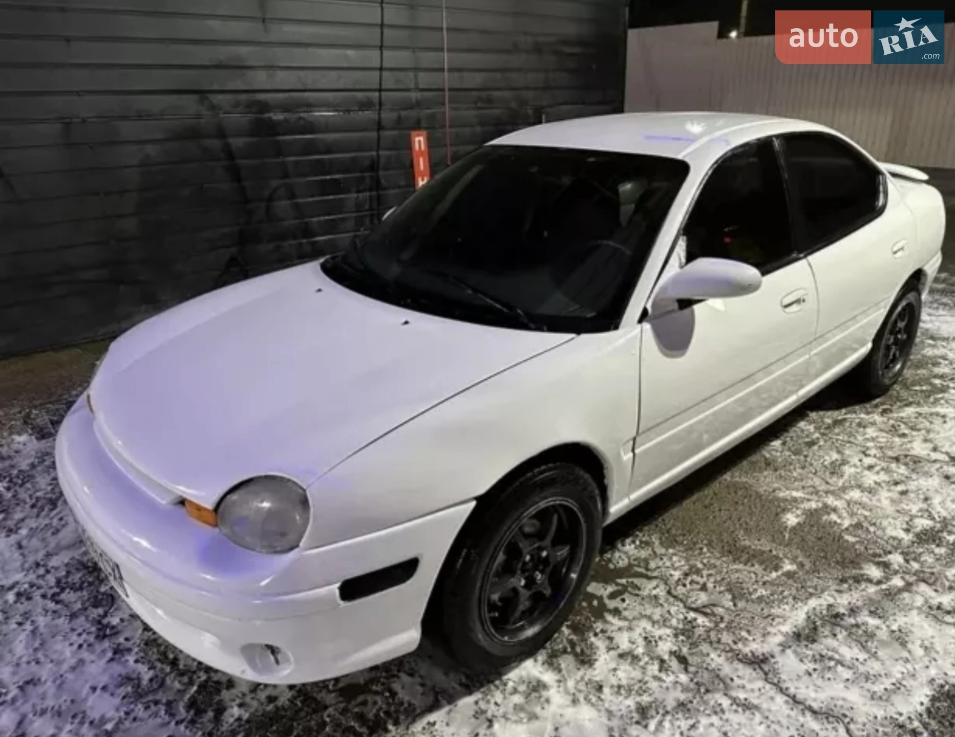 Chrysler Neon 1995 року