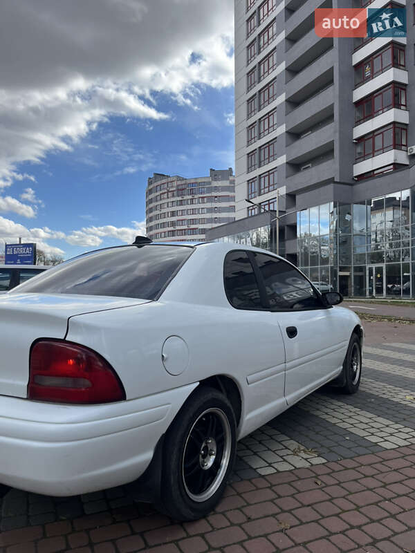 Купе Chrysler Neon 1994 в Ивано-Франковске