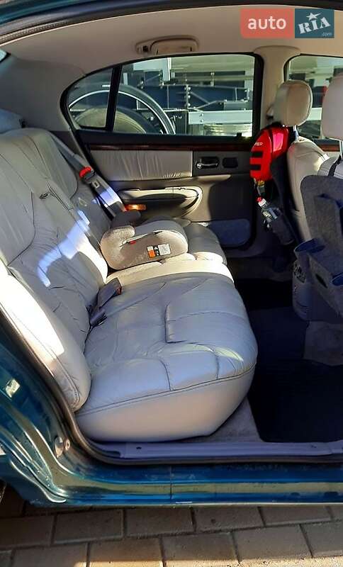 Chrysler New Yorker 1994 Chrysler New Yorker 1994