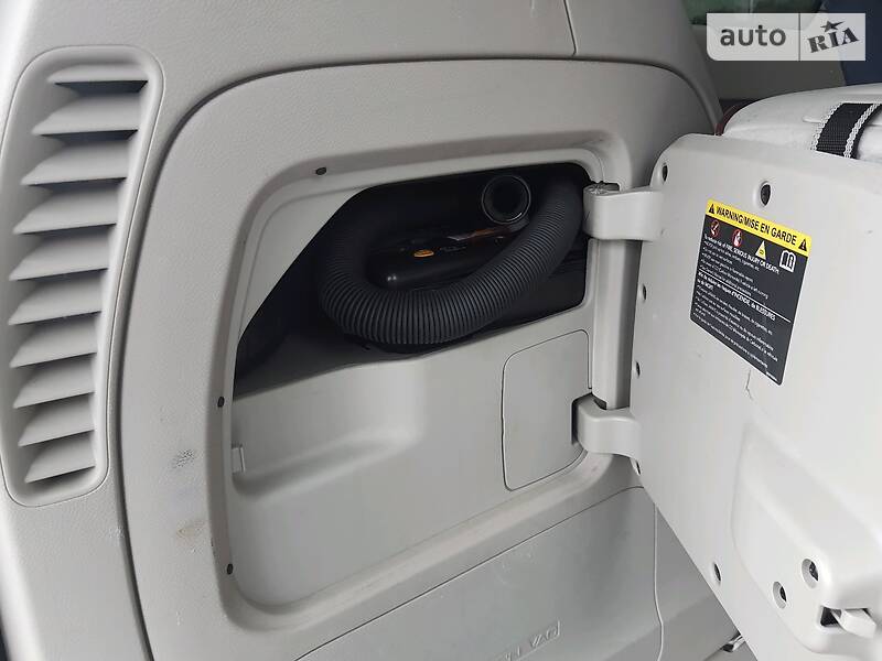 Мінівен Chrysler Pacifica 2016 в Києві фото 16 Мінівен Chrysler Pacifica 2016 в Києві