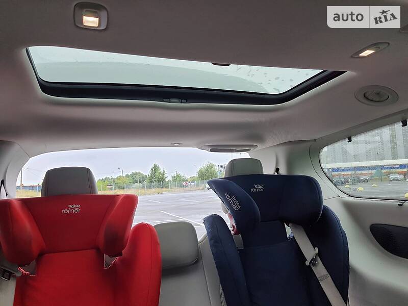 Мінівен Chrysler Pacifica 2016 в Києві фото 28 Мінівен Chrysler Pacifica 2016 в Києві