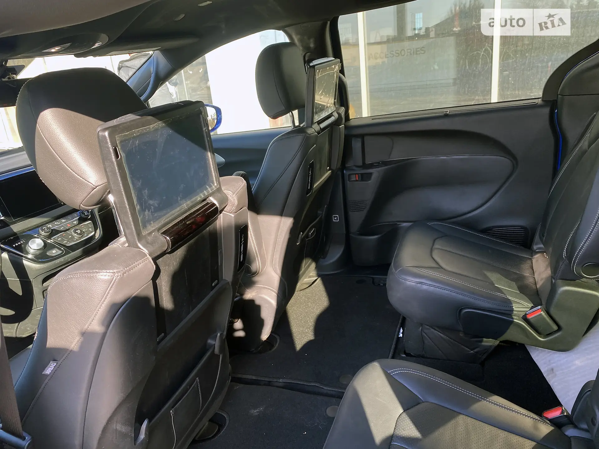2020 Chrysler Pacifica - мініатюра 23
