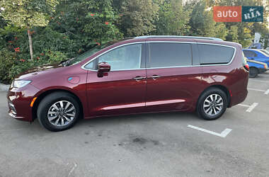 Минивэн Chrysler Pacifica 2021 в Вишневом