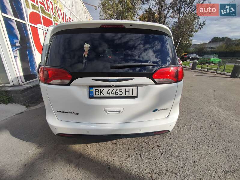 Listing photo 25