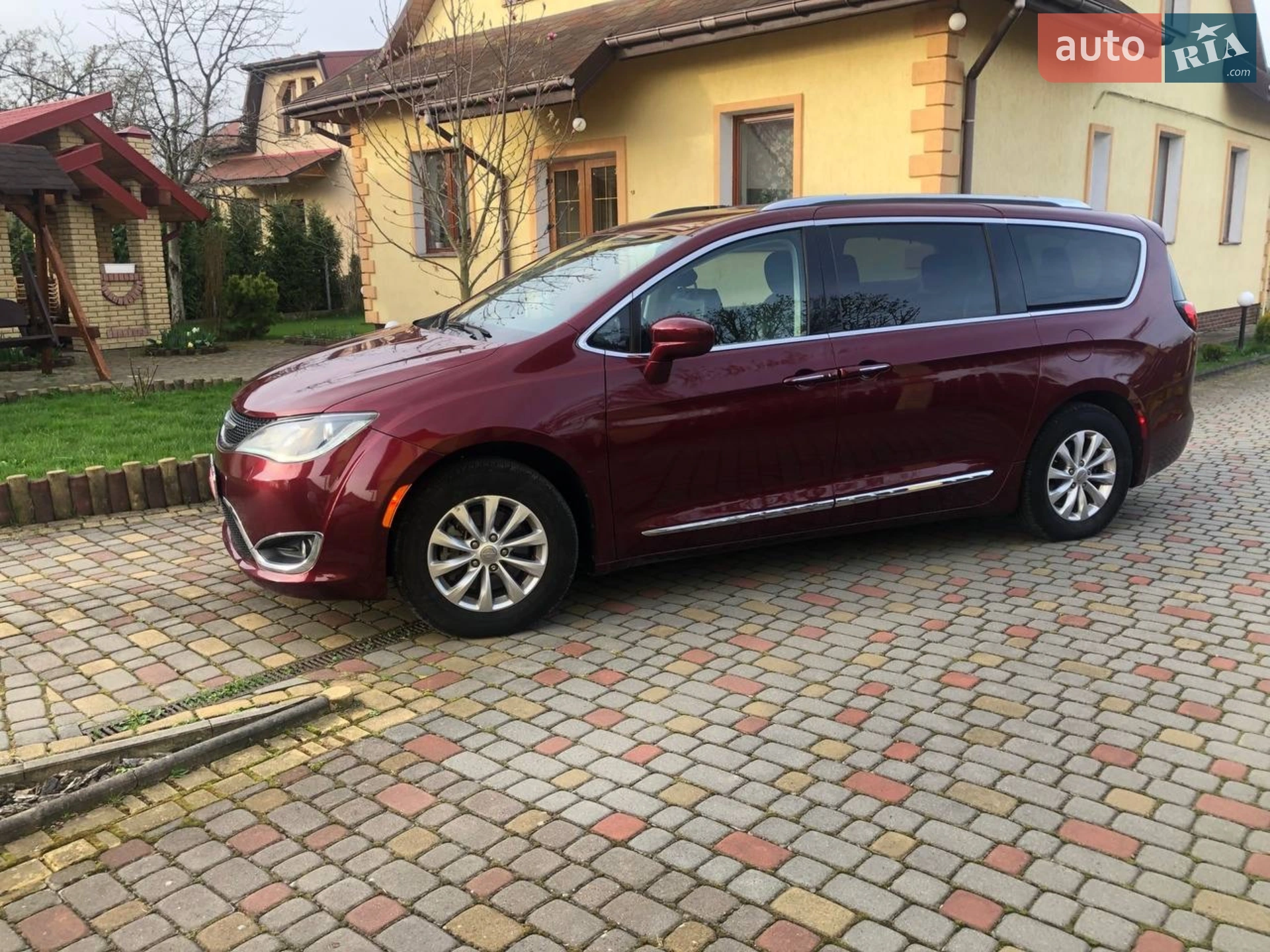 2019 Chrysler Pacifica - мініатюра 4