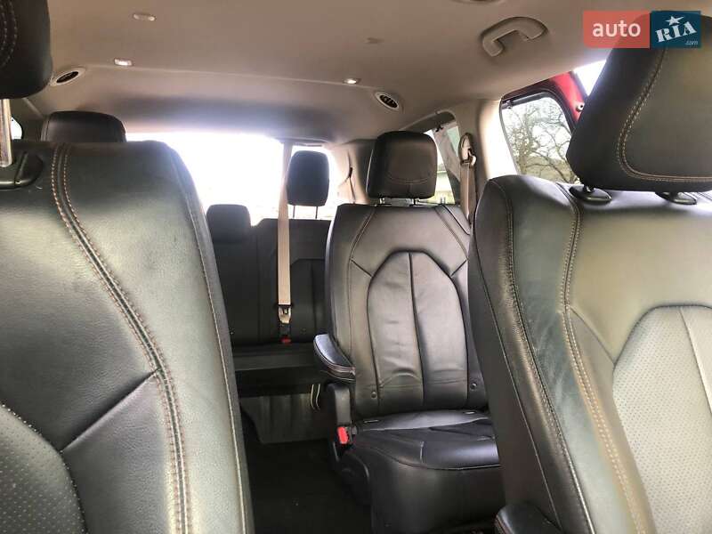 Минивэн Chrysler Pacifica 2019 в Трускавце