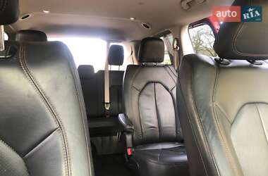Минивэн Chrysler Pacifica 2019 в 
