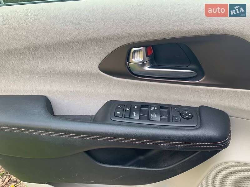 Минивэн Chrysler Pacifica 2019 в Трускавце