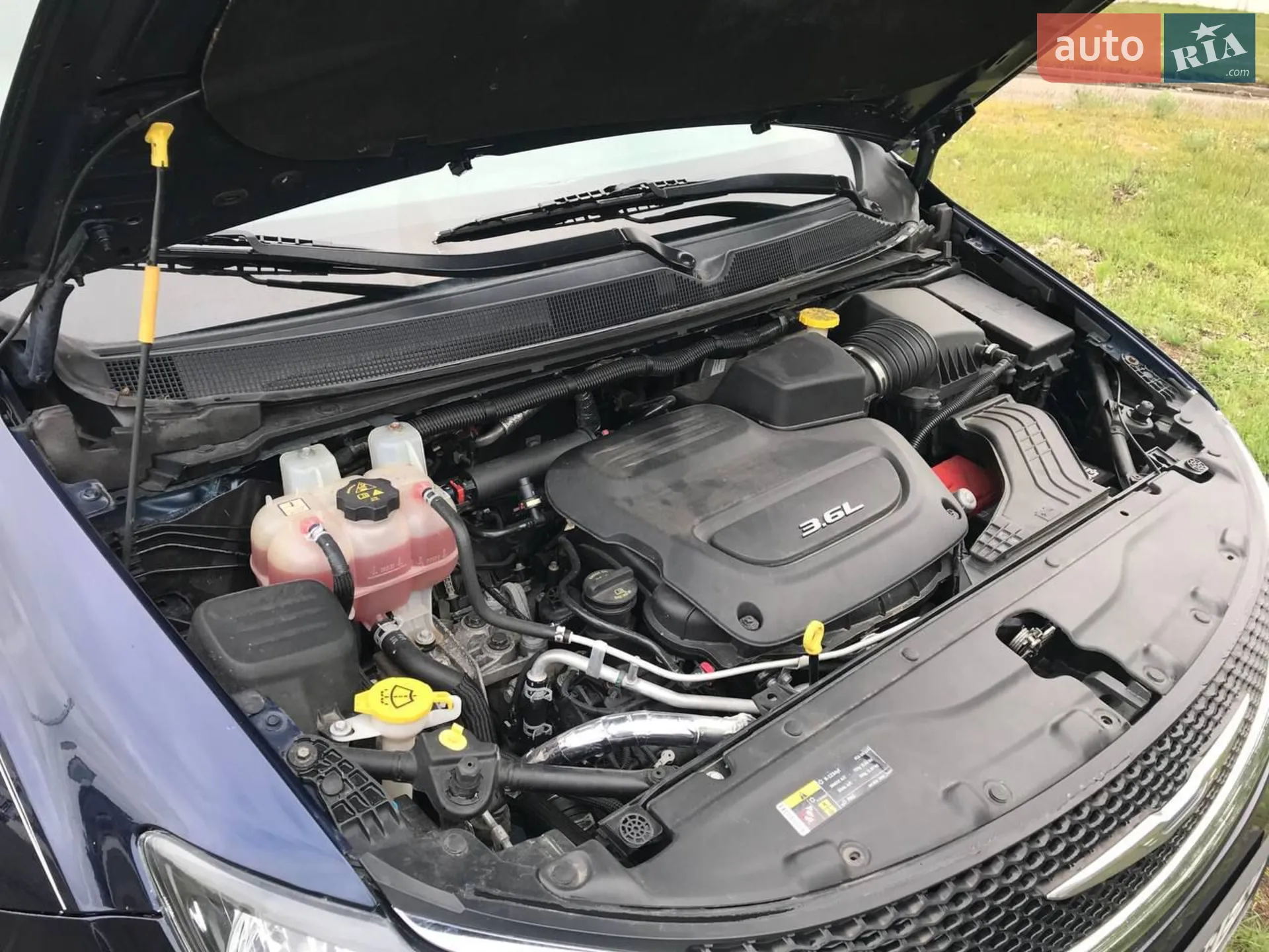 2016 Chrysler Pacifica - мініатюра 11