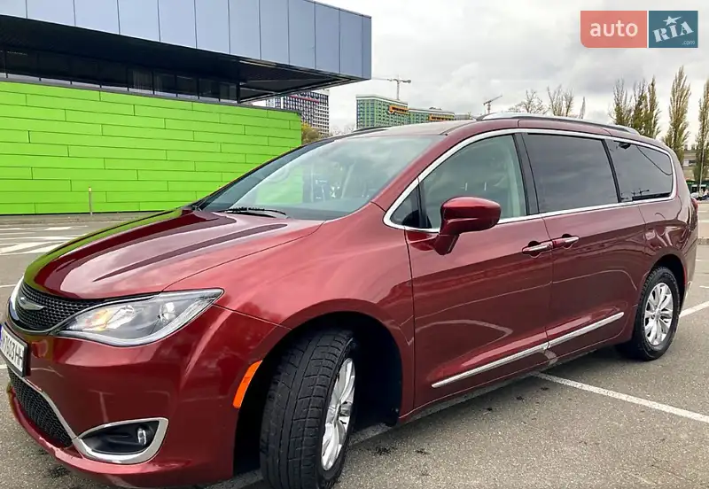 Chrysler Pacifica