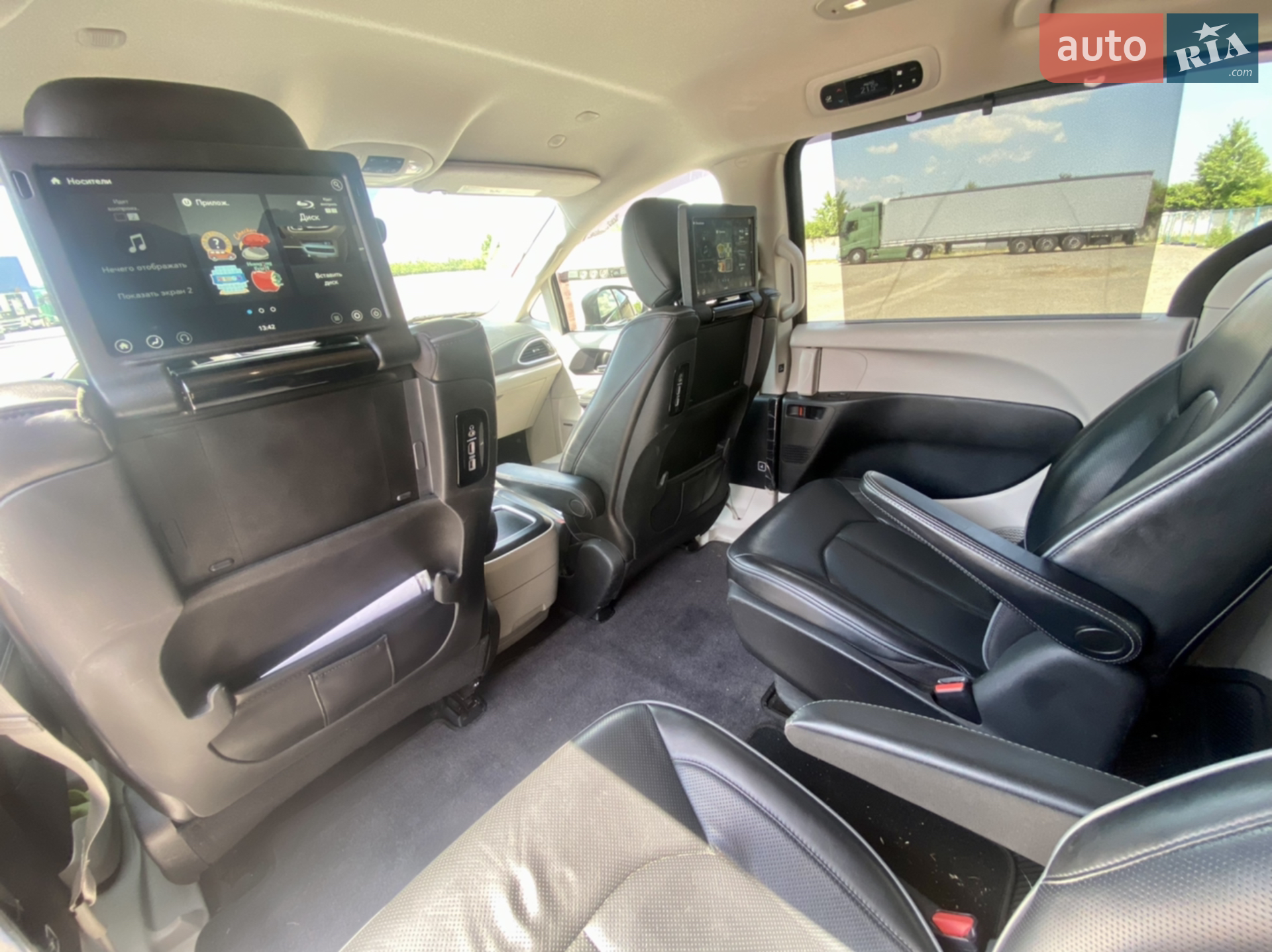 2020 Chrysler Pacifica - мініатюра 76