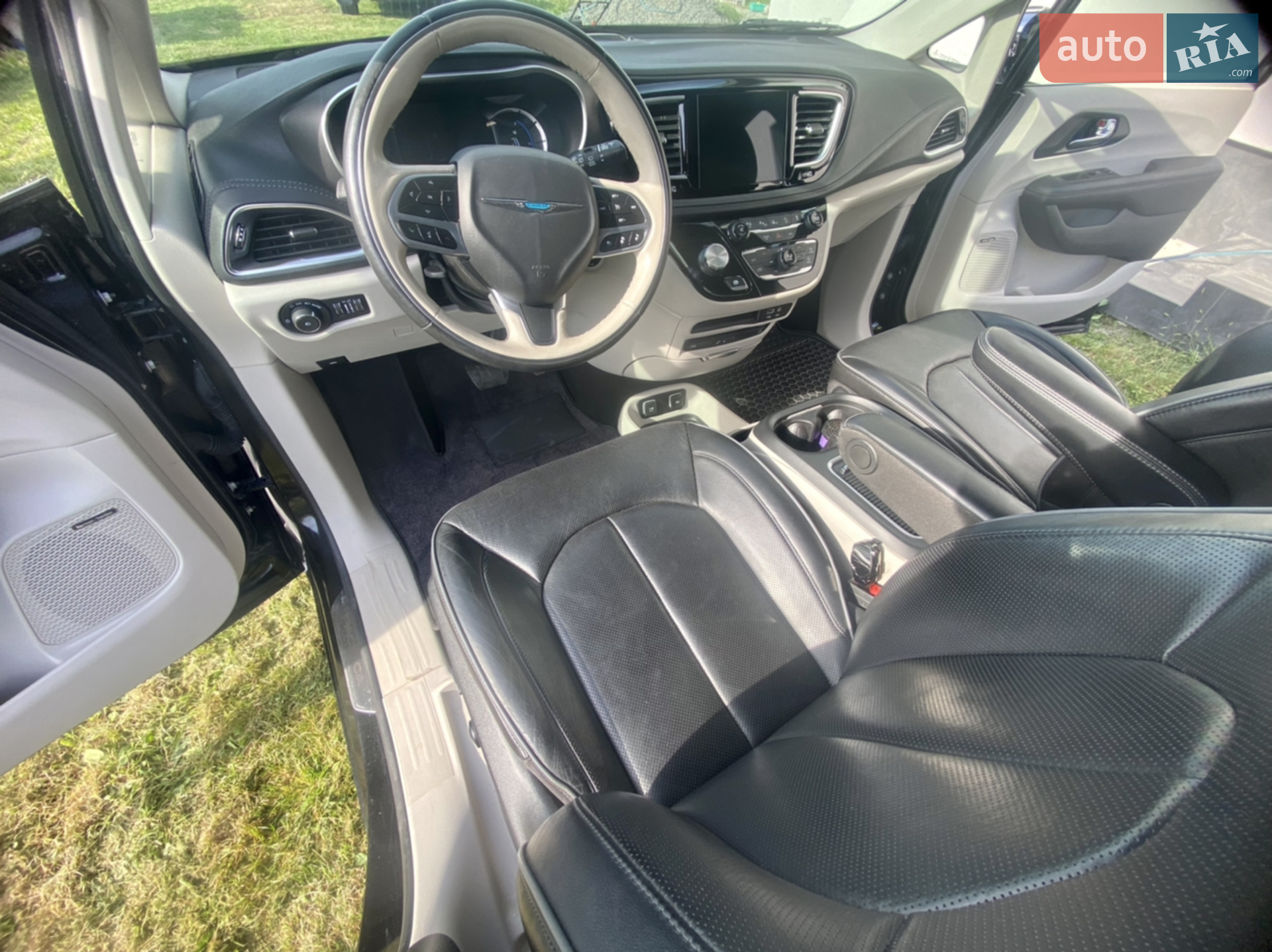 2020 Chrysler Pacifica - мініатюра 93