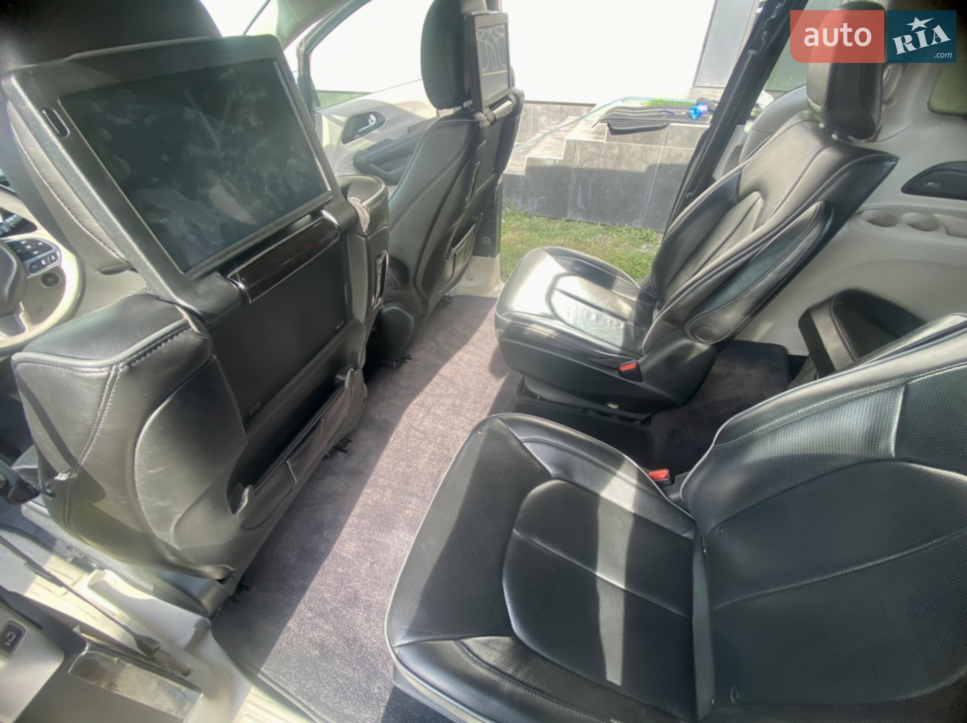 2020 Chrysler Pacifica - мініатюра 87