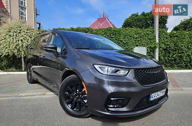 chrysler pacifica 2021 в Киев от профессионального продавца Вікторія Віткова