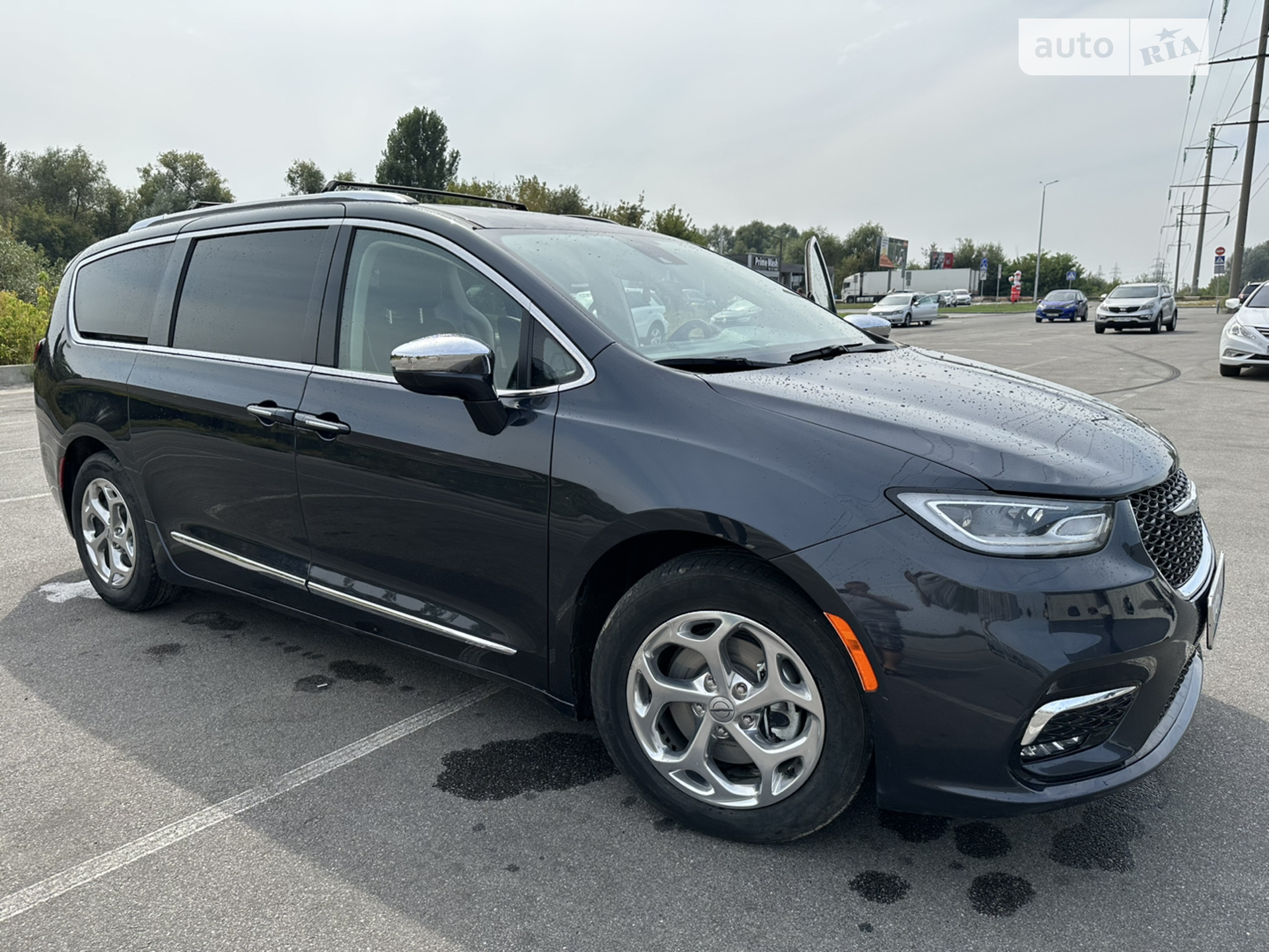 2020 Chrysler Pacifica - мініатюра 3