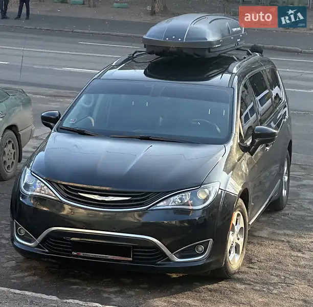 Chrysler Pacifica