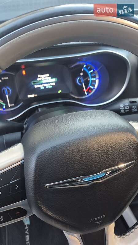 Минивэн Chrysler Pacifica 2020 в Одессе фото 38 Минивэн Chrysler Pacifica 2020 в Одессе